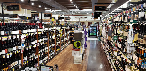 Grocery Store «Harris Teeter», reviews and photos, 33 Office Park Rd, Hilton Head Island, SC 29928, USA