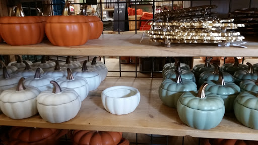 Furniture Store «Cost Plus World Market», reviews and photos, 4036 Tacoma Mall Blvd, Tacoma, WA 98409, USA