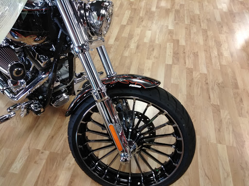 Motorcycle Dealer «Appleton Harley-Davidson», reviews and photos, 5322 Clairemont Dr, Appleton, WI 54913, USA