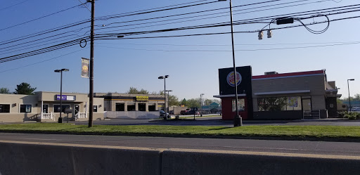 Auto Repair Shop «Meineke Car Care Center», reviews and photos, 2717 MacArthur Rd, Whitehall, PA 18052, USA