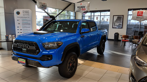Toyota Dealer «Doxon Toyota of Auburn», reviews and photos, 3405 Auburn Way N, Auburn, WA 98002, USA