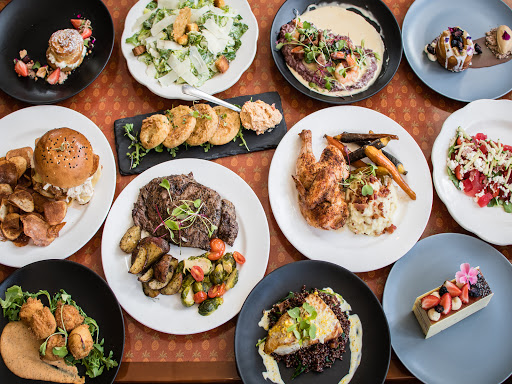 Restaurant «Pisces Rising», reviews and photos, 239 W 4th Ave, Mt Dora, FL 32757, USA