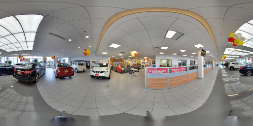 Car Dealer «BOMMARITO NISSAN WEST», reviews and photos, 14747 Manchester Rd, Ballwin, MO 63011, USA