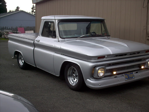 Used Car Dealer «Godz Isle Auto Sales», reviews and photos, 15847 SE Division St, Portland, OR 97236, USA