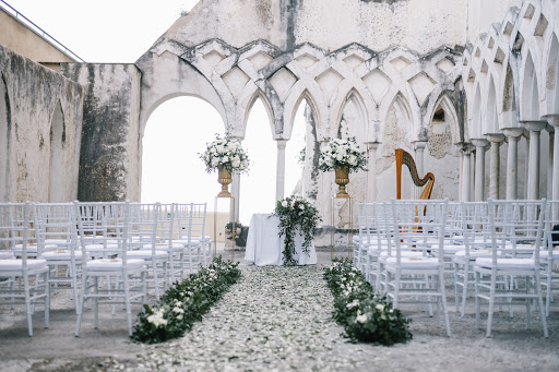 Mr and Mrs Wedding in Italy | Wedding & Event Planner
