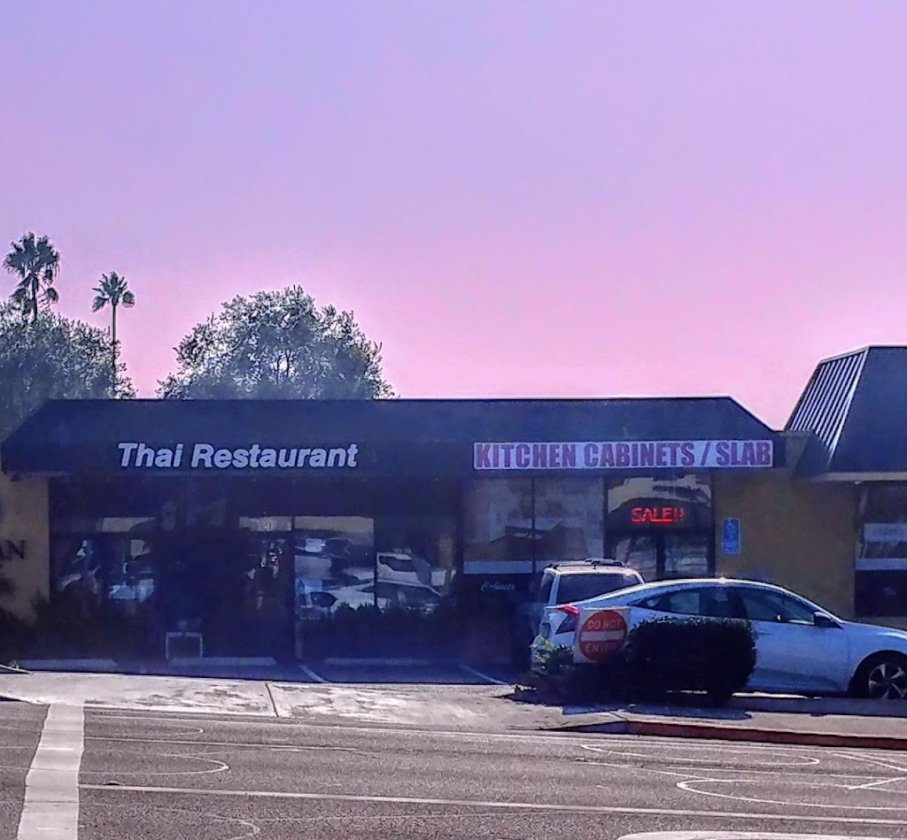 Similan Thai Restaurant 92075