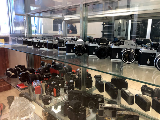 Camera repair shop Costa Mesa
