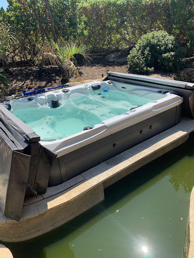 Clínica Veterinaria Poveda en Roquetas de Mar