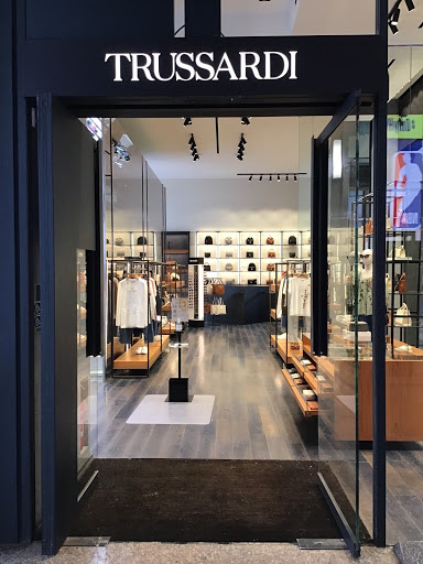 Trussardi Boutique Milano Galleria San Carlo
