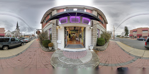 Tattoo Shop «Fat Kat Tattoo», reviews and photos, 89 Broad St, Keyport, NJ 07735, USA