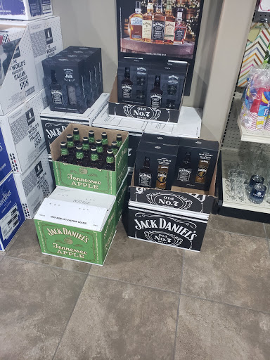 State Liquor Store «Springboro Wine & State Liquor», reviews and photos, 281 W Central Ave, Springboro, OH 45066, USA