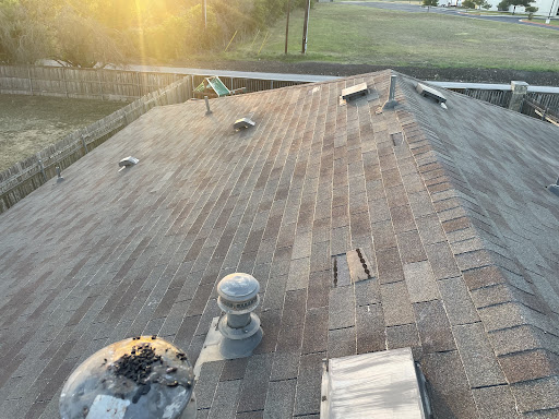Roofing Contractor «Alex Roofing and Remodeling LLC», reviews and photos, 155 Quail Ridge Dr, Kyle, TX 78640, USA