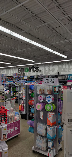 Variety Store «Five Below», reviews and photos, 31065 Orchard Lake Rd, Farmington Hills, MI 48334, USA