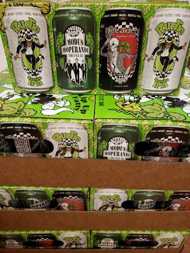 Liquor Store «Chicago Lake Liquors», reviews and photos, 825 E Lake St, Minneapolis, MN 55407, USA