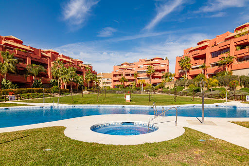Nasir Dar Real Estate - C. Granada, 28, 29780 Nerja, Málaga, España
