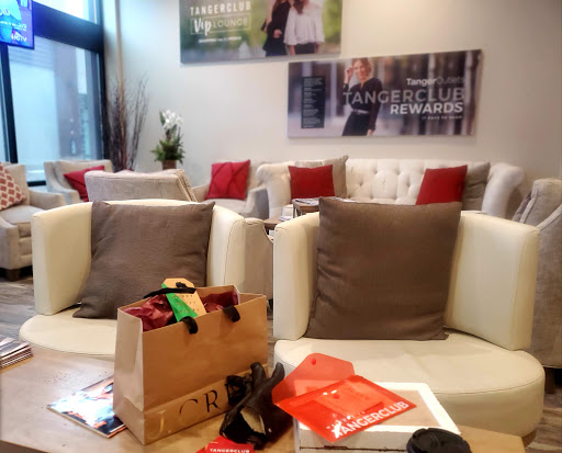 Outlet Mall «Tanger Outlet Grand Rapids», reviews and photos, 350 84th St SW, Byron Center, MI 49315, USA