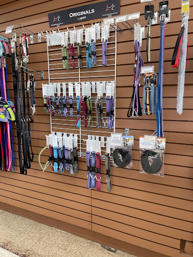 Pet Supply Store «Fluffy & Floyd Pet Supply», reviews and photos, 5211 Capitol Blvd SE, Tumwater, WA 98501, USA