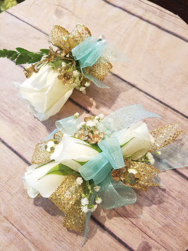 Florist «Rockwood Flower Shop», reviews and photos, 32723 Fort Rd, Rockwood, MI 48173, USA