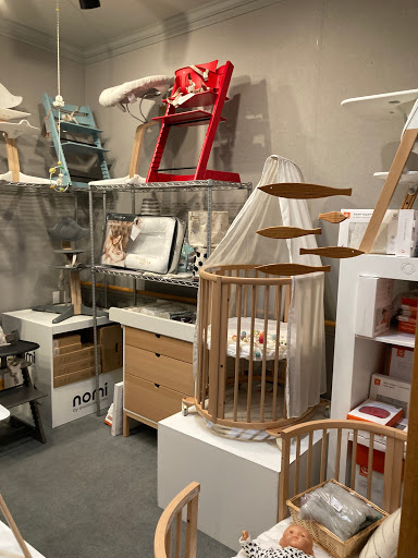 Baby Store «Galt Toys + Galt Baby - Downtown», reviews and photos, 900 N Michigan Ave, Chicago, IL 60611, USA