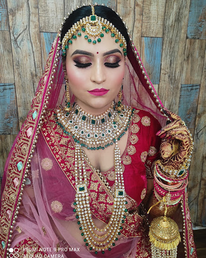 Neetu Mehar Studio | Makeup Studio & Academy