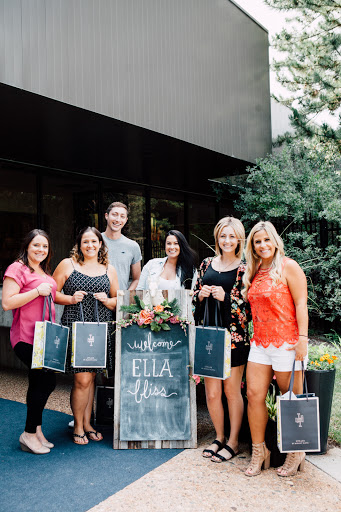 Hair Salon «Ella Bliss Beauty Bar», reviews and photos, 8575 E Arapahoe Rd, Greenwood Village, CO 80112, USA