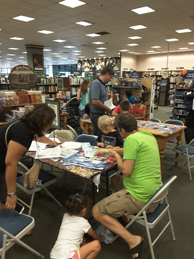 Book Store «Barnes & Noble», reviews and photos, 17111 Haggerty Rd, Northville, MI 48168, USA