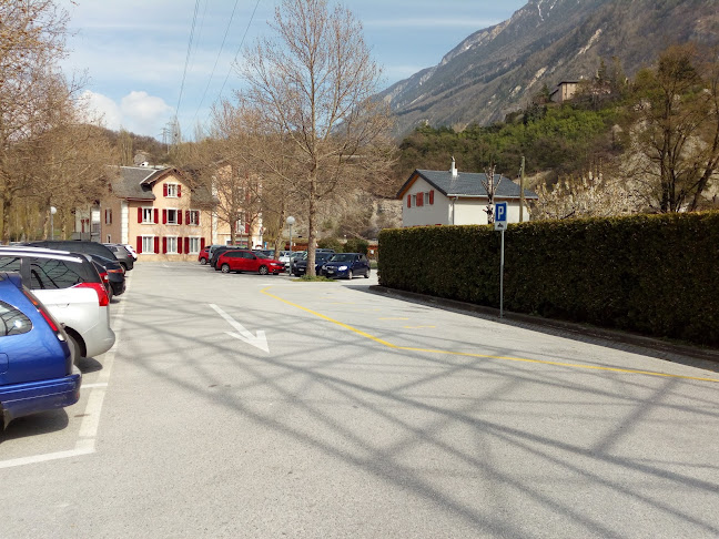 Kommentare und Rezensionen über Parking Lac Geronde