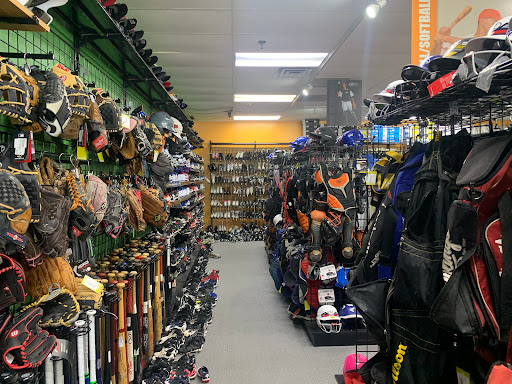 Sporting Goods Store «Play It Again Sports- Arnold, MO», reviews and photos, 223 Arnold Crossroads Center, Arnold, MO 63010, USA