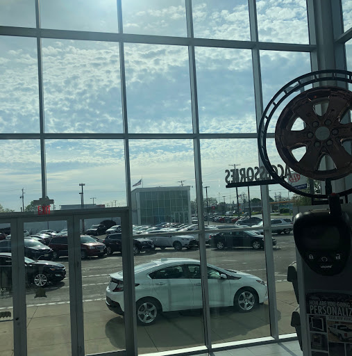Chevrolet Dealer «Jack Maxton Chevrolet», reviews and photos, 700 E Dublin Granville Rd, Columbus, OH 43085, USA