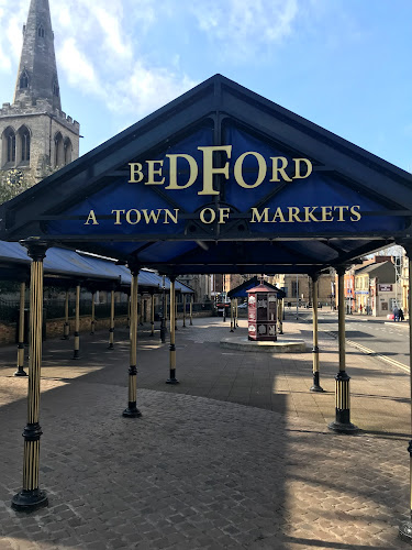 Comments and reviews of Bedford Charter Market
