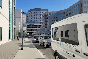 UCLA Health 200 Medical Plaza image