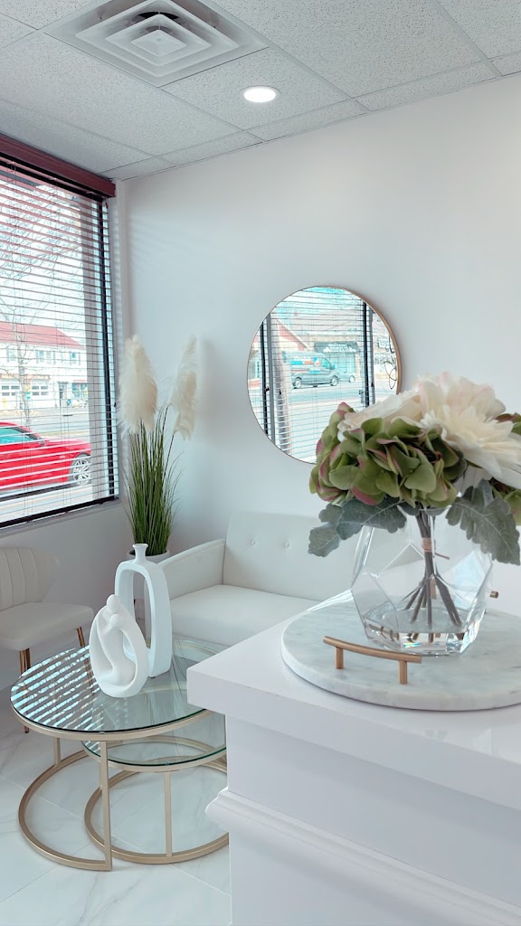 Ellani Esthetics & Wellness 11701
