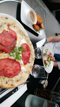 Plats et boissons du Pizzeria RICCI Pizza à Paris - n°12