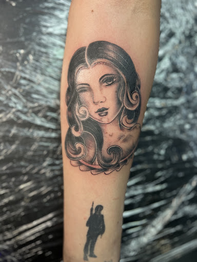 Explore gladiator tattoo ideas, creative tattoo ideas in Granite City, available at Capolavoro Tattoo Studio