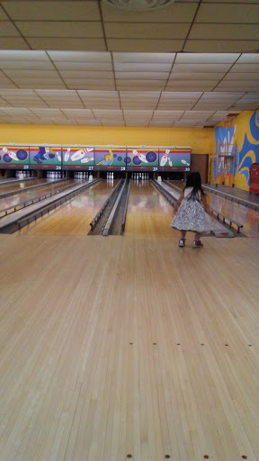 Bowling Alley «Elgin Lanes», reviews and photos, 401 Shepard Dr, Elgin, IL 60123, USA