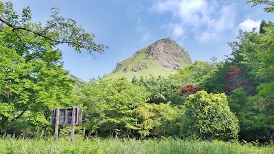 長寿ヶ丘公苑