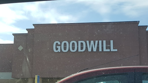 Thrift Store «Goodwill - Fridley», reviews and photos