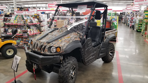 Home Improvement Store «Tractor Supply Co.», reviews and photos, 40 Dillon Plaza Dr, High Ridge, MO 63049, USA