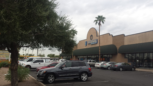 Thrift Store «Mckellips Goodwill Retail Store, Donation Center & Career Center», reviews and photos, 106 E McKellips Rd, Mesa, AZ 85201, USA