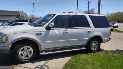 Voves Auto Sales LLC, 8452 Sheridan Rd, Kenosha, WI 53143, USA, 