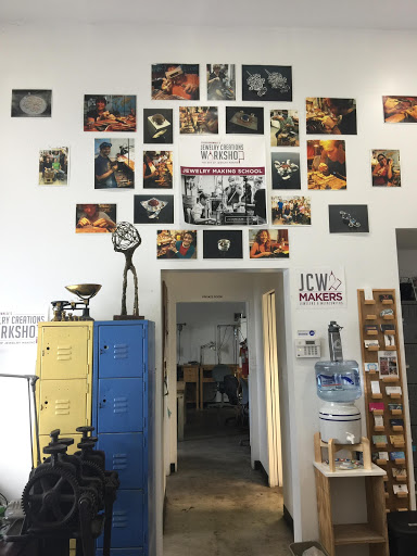 Technical School «Jewelry Creations Workshop», reviews and photos, 1400 NE 131st St, North Miami, FL 33161, USA