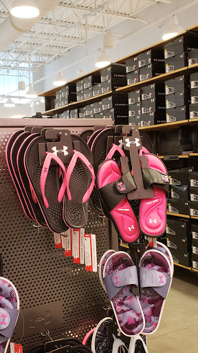 Clothing Store «Under Armour Factory House», reviews and photos, 11 N Michigan Ave #430, Atlantic City, NJ 08401, USA