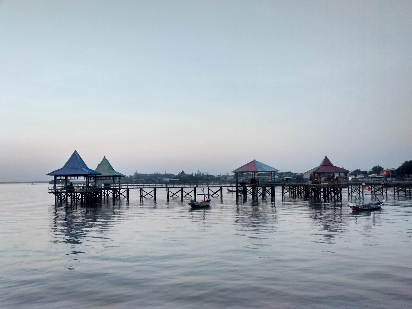 Gambar Pantai Kenjeran Lama