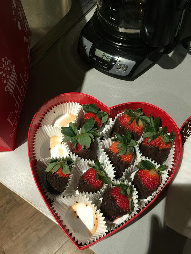 Gift Shop «Edible Arrangements», reviews and photos, 1757 East-West Connector #440, Austell, GA 30106, USA