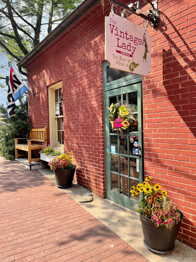 Boutique «Vintage Lady», reviews and photos, 180 High St, Harpers Ferry, WV 25425, USA
