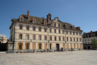 Place de La République Fontainebleau