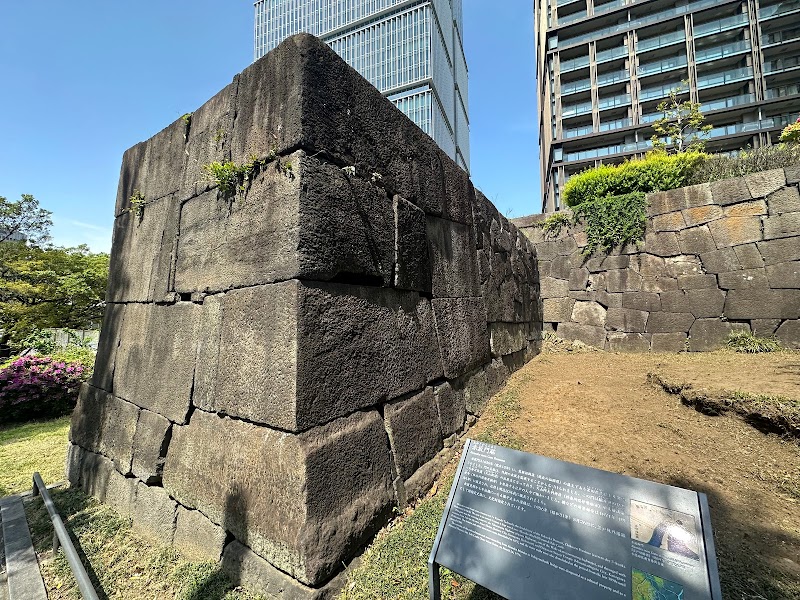赤坂御門の石垣と刻印