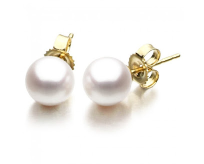 Pearl & Clasp