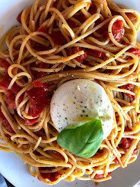 Spaghetti du Restaurant italien Mani in Pasta à Saint-Laurent-du-Var - n°11