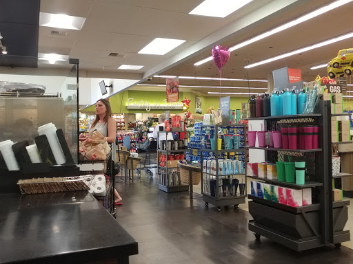 Grocery Store «Safeway», reviews and photos, 4990 River Rd N, Keizer, OR 97303, USA